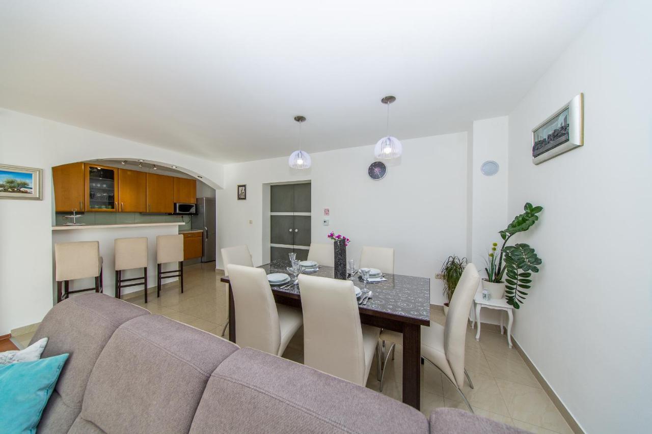 Apartment Luni Lokva Rogoznica Buitenkant foto