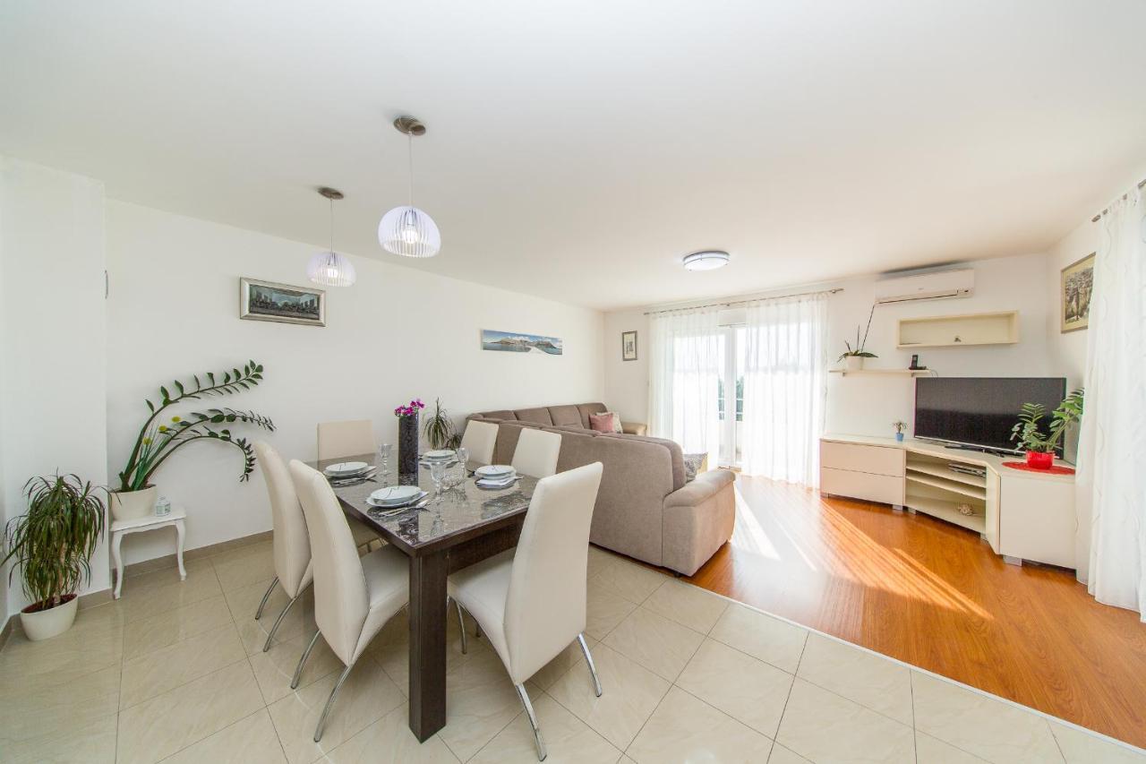 Apartment Luni Lokva Rogoznica Buitenkant foto